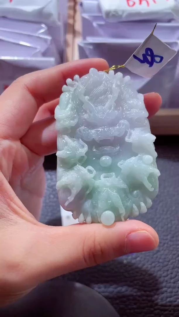 颈饰未镶嵌翡翠00002699