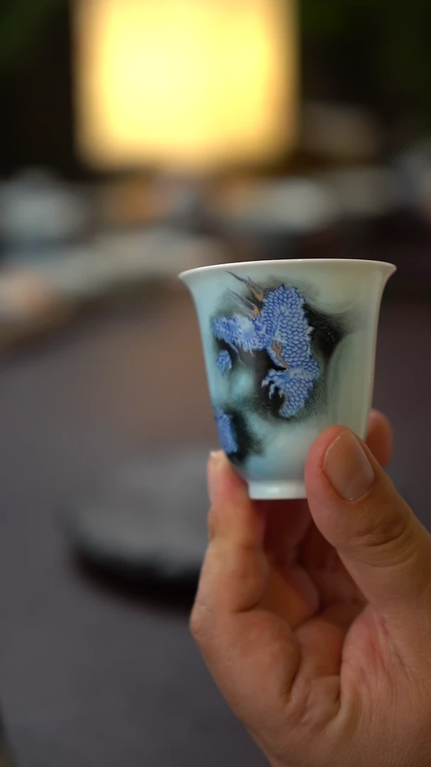 01号墨彩龙纹闻香杯（画面随机）