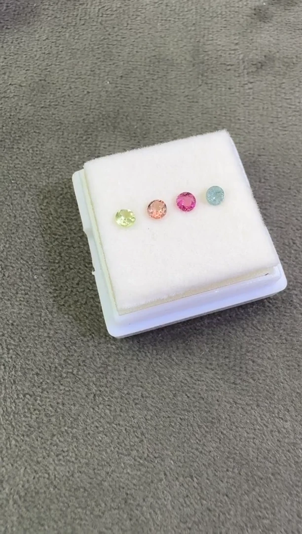 【闪购商品】碧玺珠宝奇石未镶嵌一套