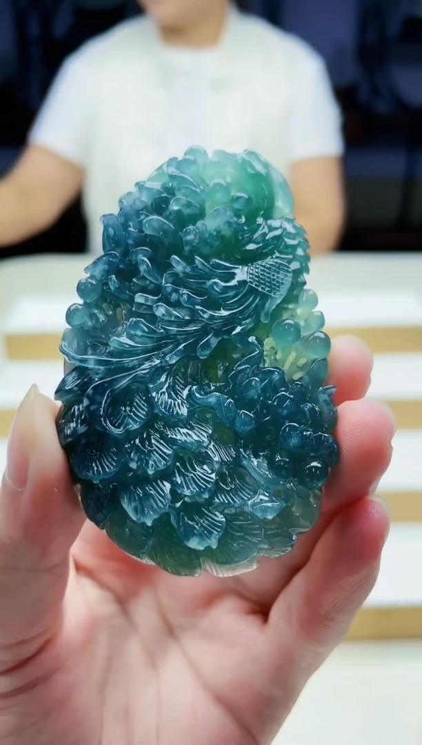 未镶嵌定制翡翠毛货09240195