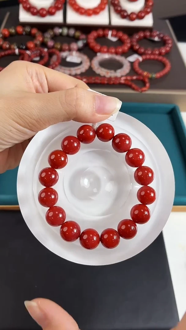 未镶嵌保山手串12+南红玛瑙（多样式发其一）