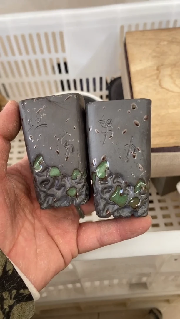 杯无运费险有瑕疵的摄影的产品有使用过的痕迹有点脏介意勿拍