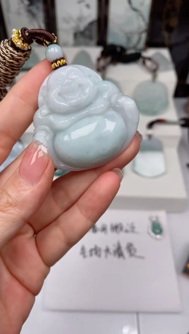 【闪购商品】翡翠颈饰未镶嵌吊坠