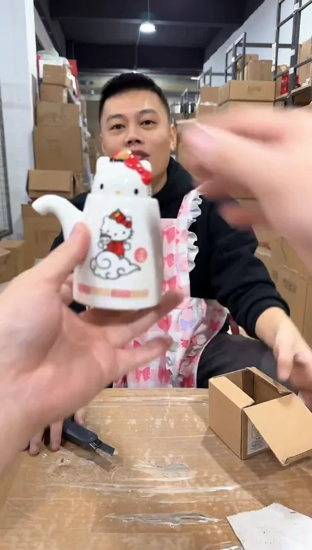 瓷片kt猫酱油壶