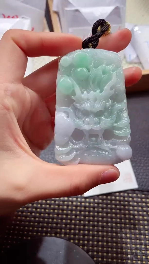 颈饰未镶嵌翡翠11111