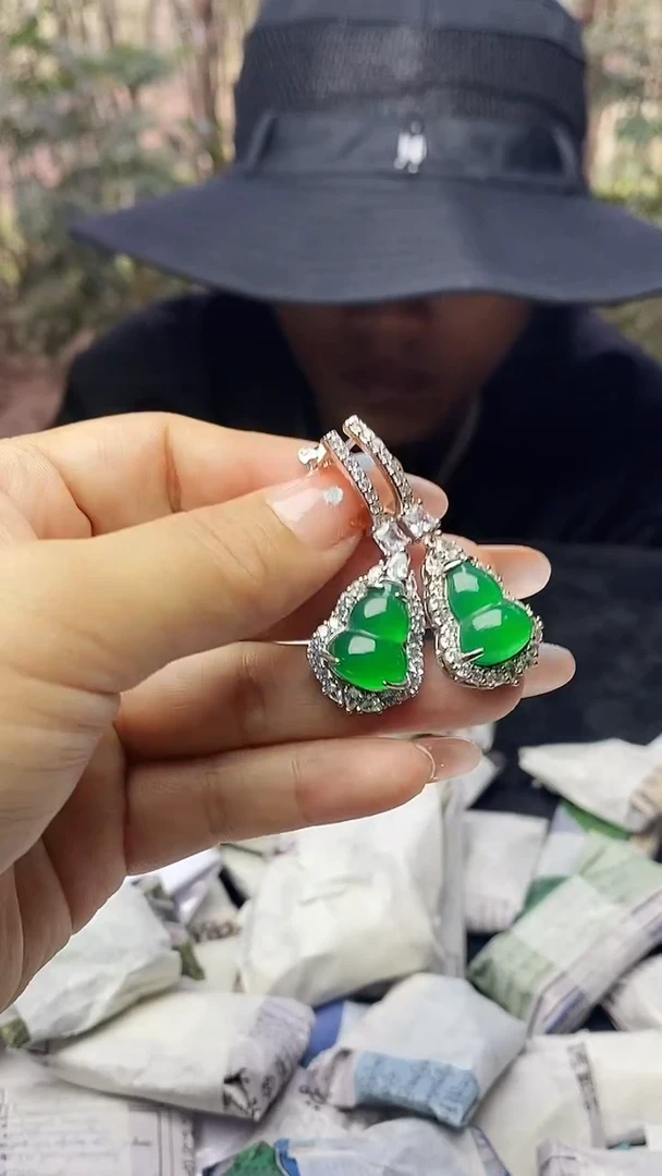 满色吊坠 所见即所得！！！