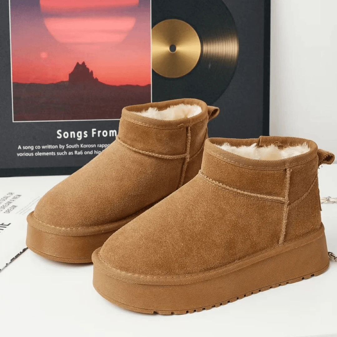 赵露思同款保暖时尚雪地靴女士雪地靴加厚靴子短筒冬季 3001