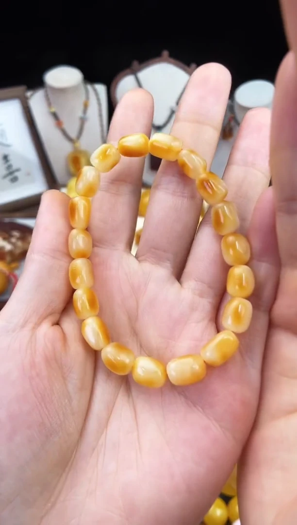 琥珀未镶嵌珠宝奇石柒月
