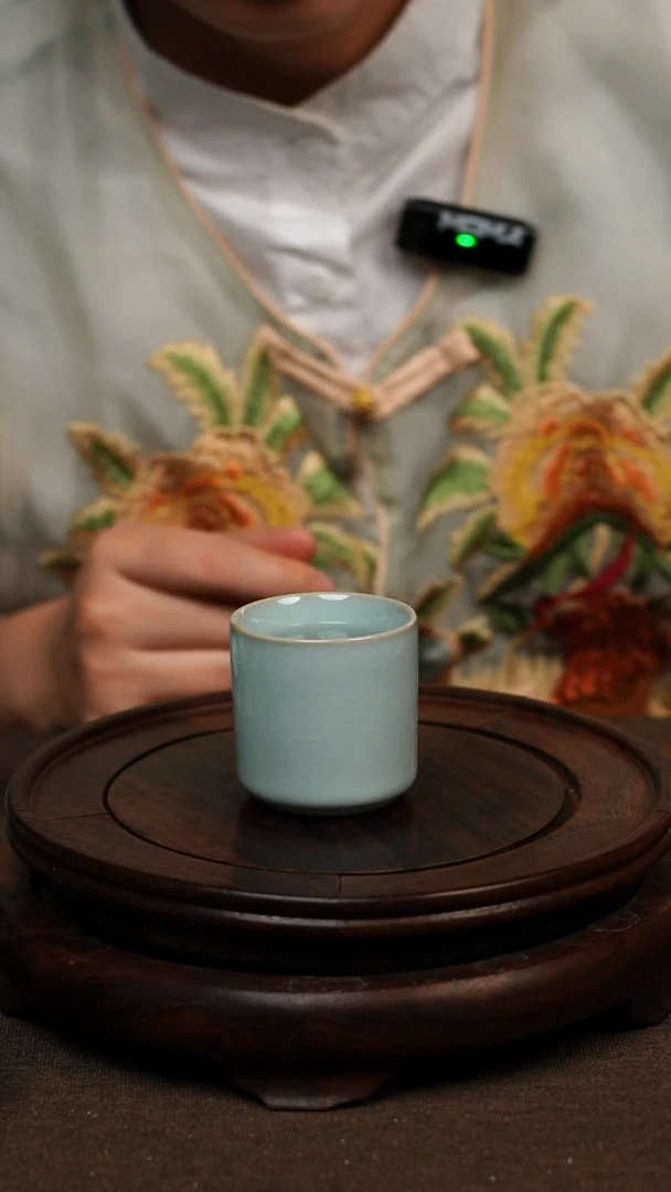 瓷片天青色扳指杯60ml 微瑕 不带礼盒