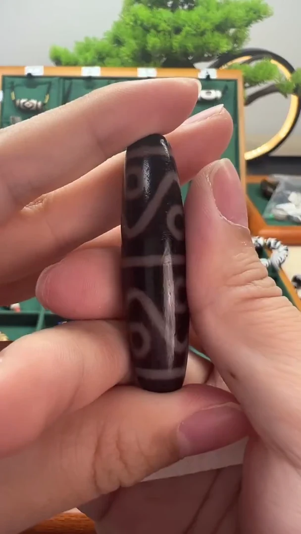 玛瑙/玉髓（覆膜）颈饰未镶嵌6.（微瑕随机发货）