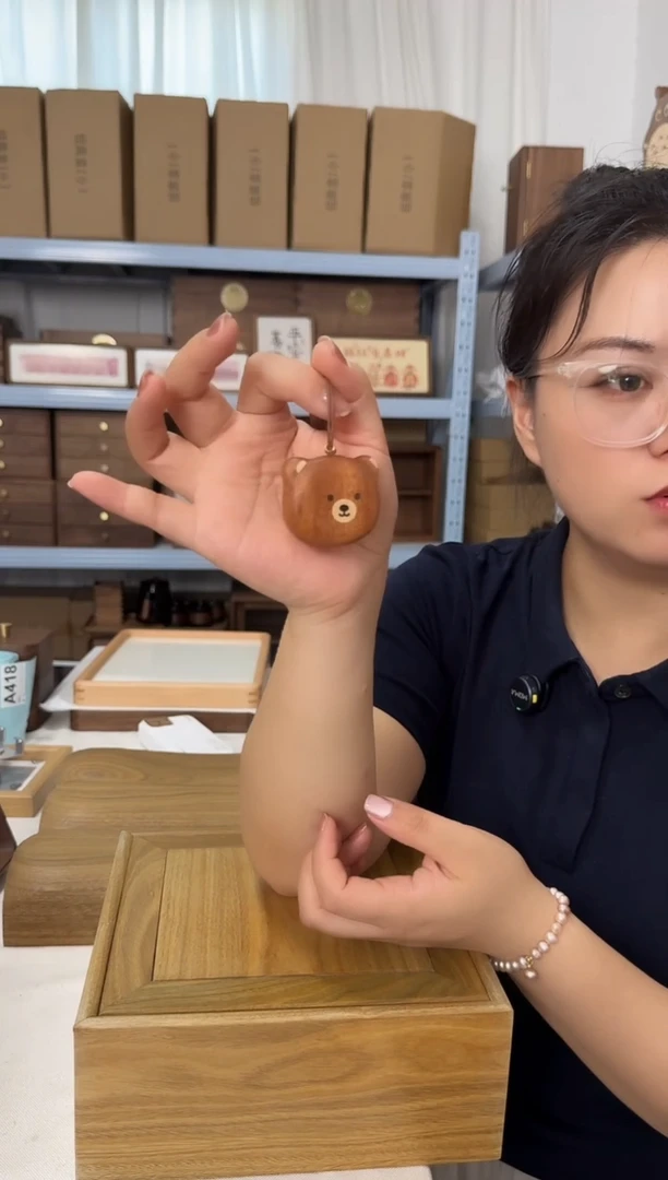 木乌檀木实木小熊挂件