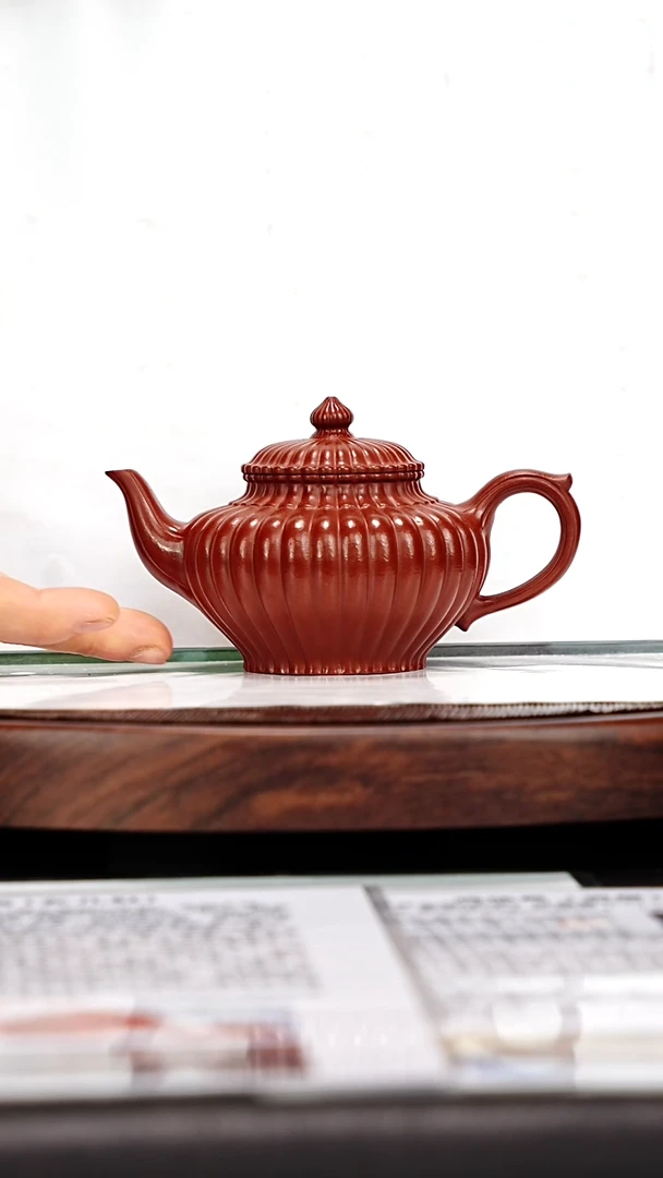 宜兴原矿高端紫砂 潘氏南山红300CC