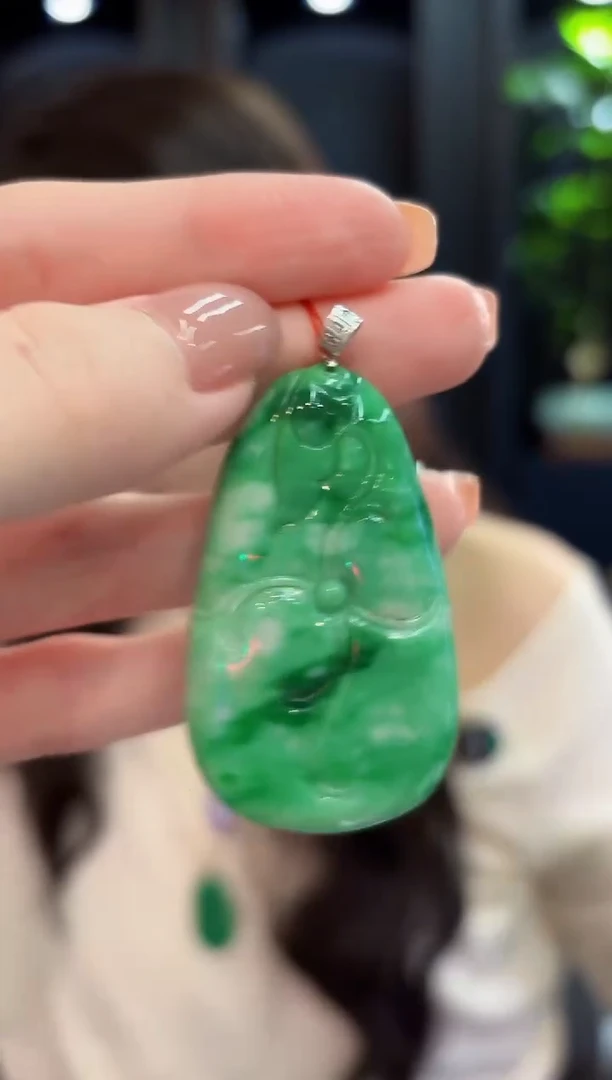 吊坠(不含链)18K金镶嵌翡翠 缅甸A货/支持复检/一件