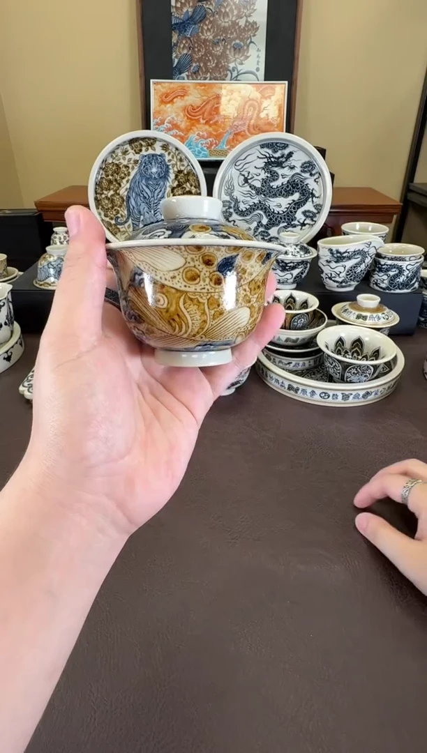 釉里金鳜鱼元宝盖碗