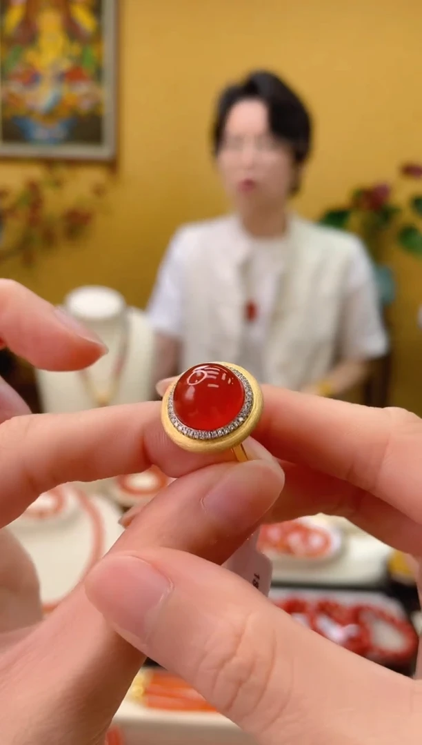 南红玛瑙18K金镶嵌戒指47@@JH50427086