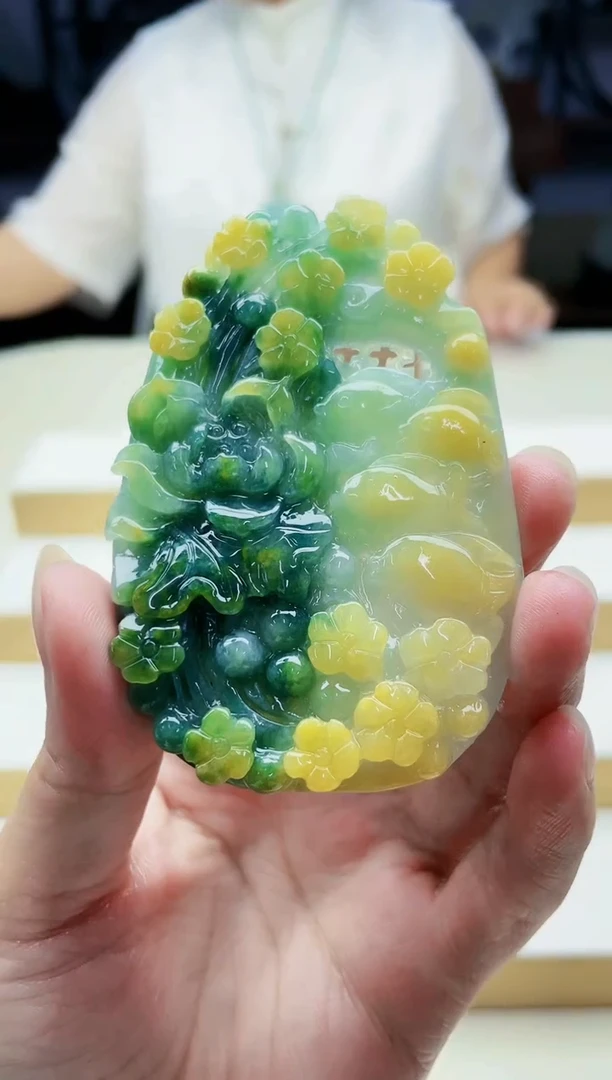 未镶嵌定制翡翠毛货09270289