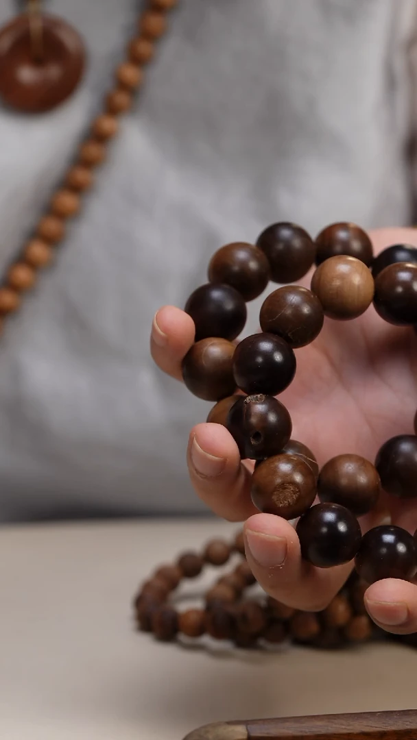 檀香木手串/手链2条发货  瑕疵