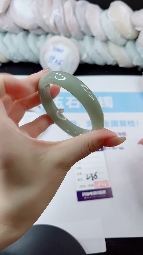 未镶嵌手镯石英质玉多样性发货L36