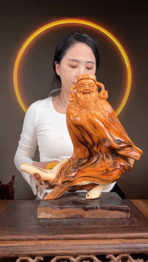 【闪购商品】柏木（崖柏）手工摆件,先抢先得!