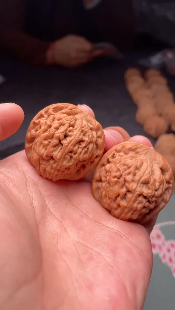 把件文玩核桃a180   莲花   36尺