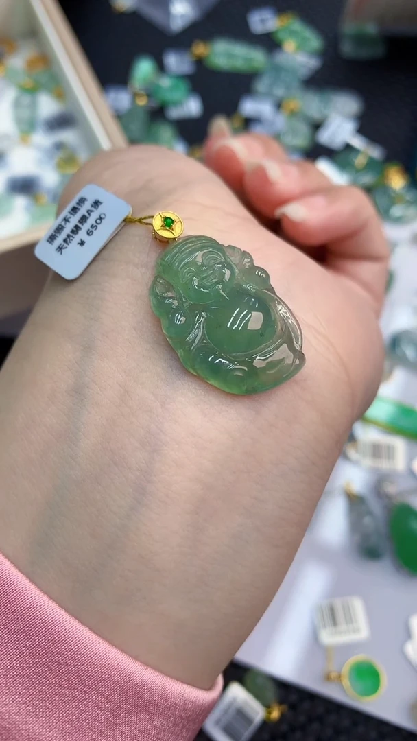 【闪购商品】翡翠颈饰18K金镶嵌            8