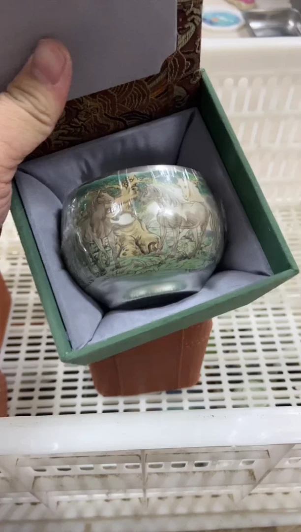 杯无运费险有瑕疵的摄影的产品有使用过的痕迹有点脏介意勿拍