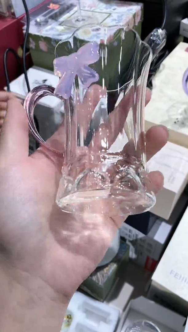 【闪购商品】X617杯子粉色蝴蝶
