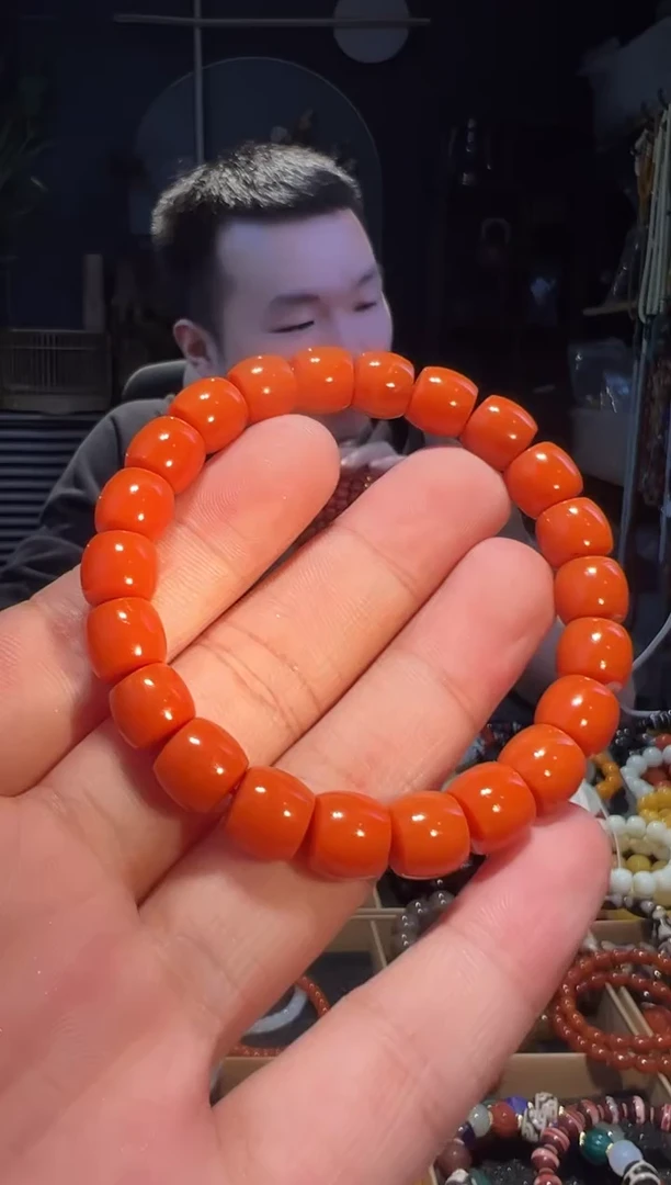 【闪购商品】南红玛瑙手串未镶嵌9+(柿1000)