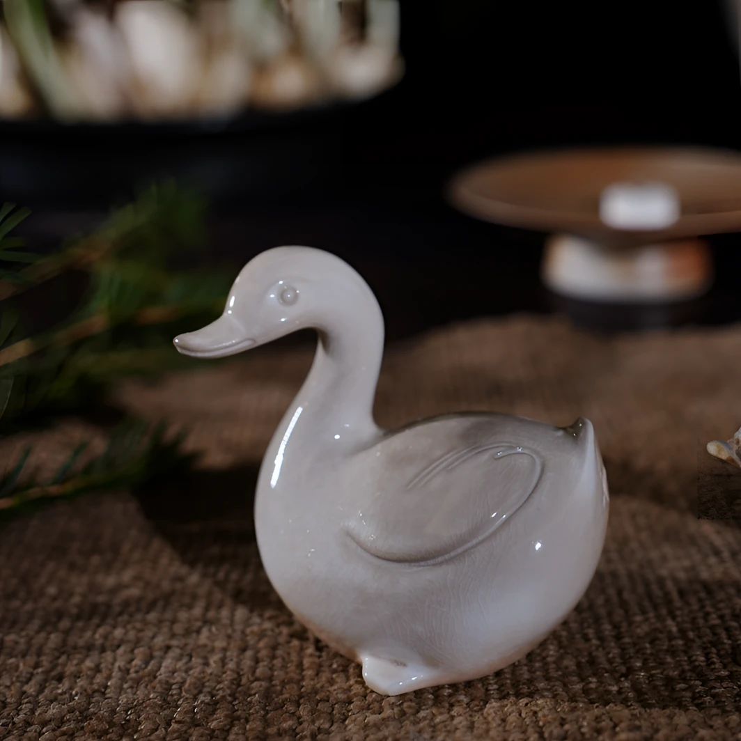 郑弘柴烧小天鹅茶宠