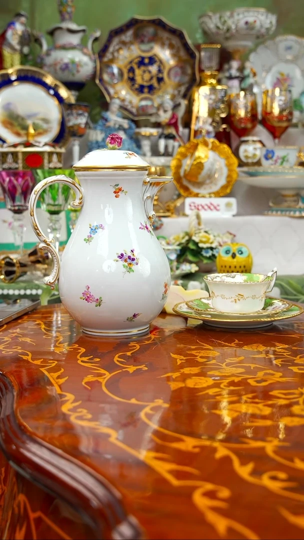 骨瓷娜娜中古瓷器如图所示77