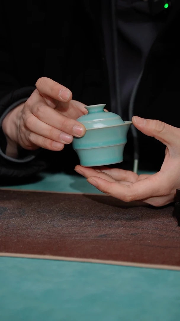 【闪购商品】86-5@@张海英云台两才盖碗