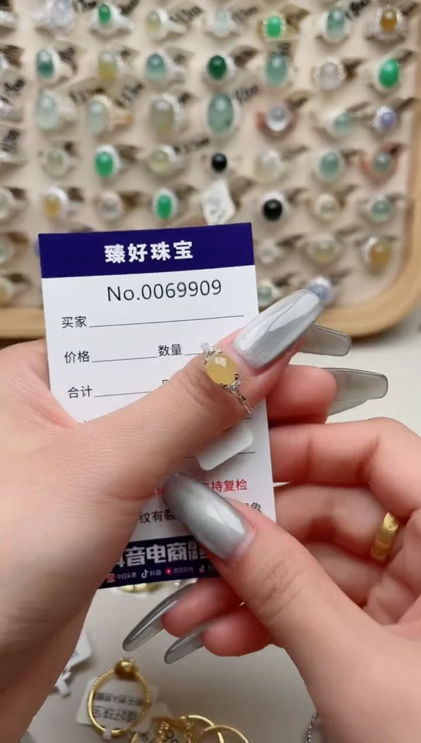 【闪购商品】翡翠戒指银S925镶嵌..........