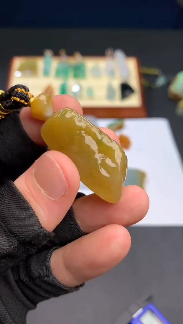 定制翡翠未镶嵌天然翡翠裸石