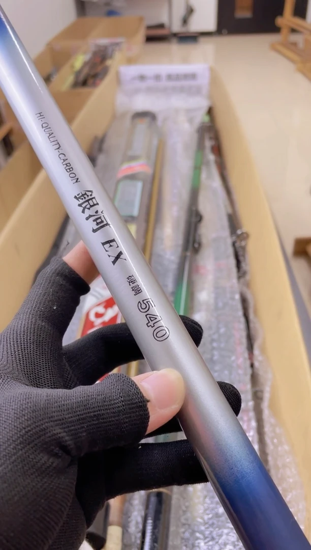 鲢**鱼孤品微瑕疵，以直播间讲解为准，+10元，发顺丰，慎拍。