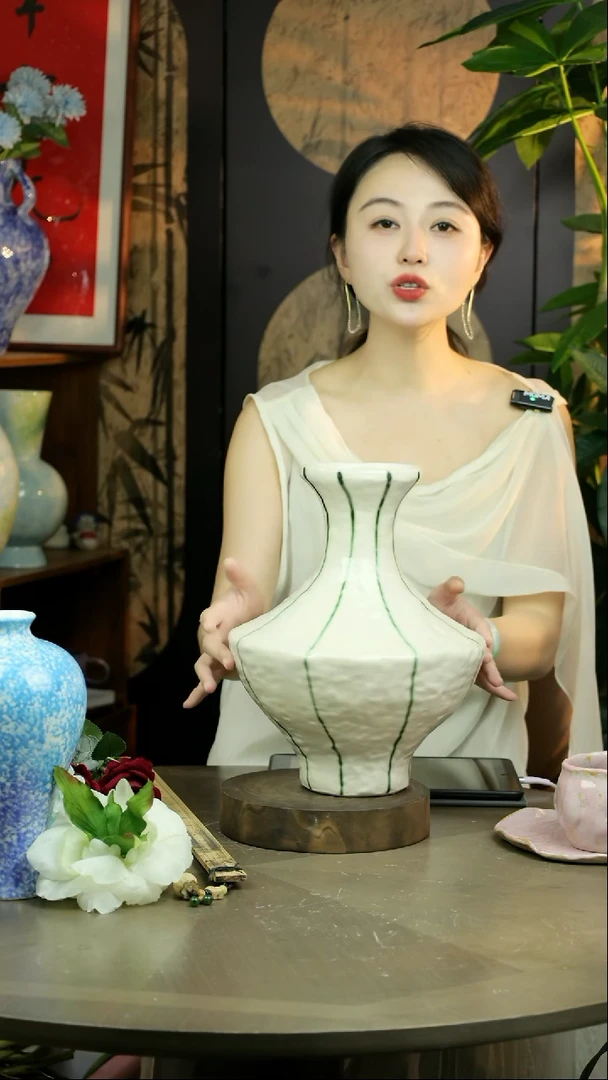 摆件设计师款极素线条系列花器