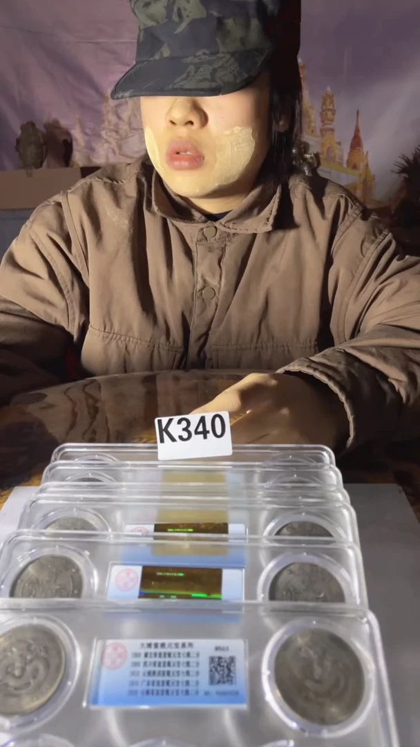 金属收藏阁精美家具饰品工艺摆件k340