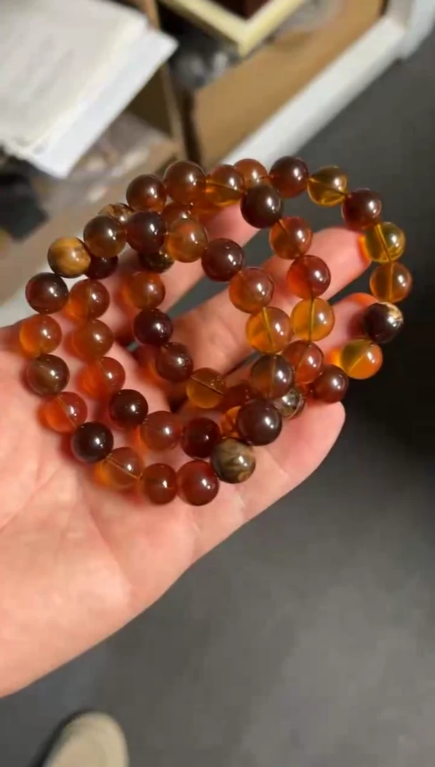 琥珀未镶嵌珠宝奇石/多样性发一件/11mm+