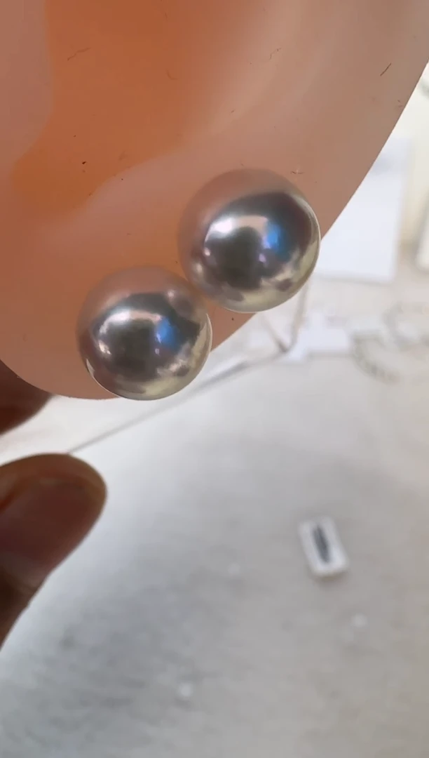 银S925镶嵌海水珍珠耳饰耳钉