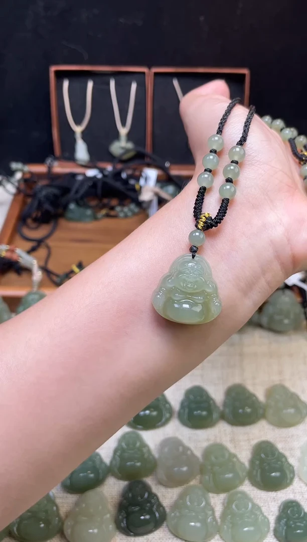 颈饰未镶嵌和田玉25中间色