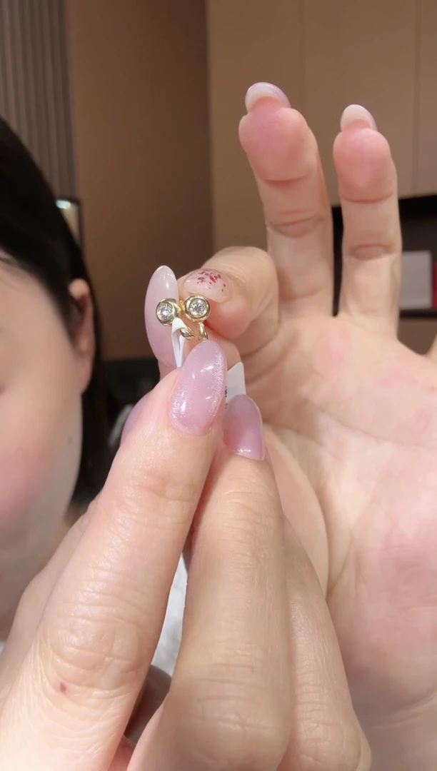 【闪购商品】钻石耳饰未镶嵌泡泡螺丝耳饰