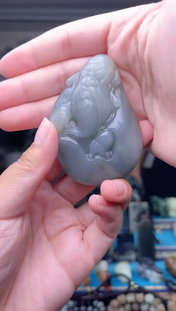 未镶嵌和田玉挂件1