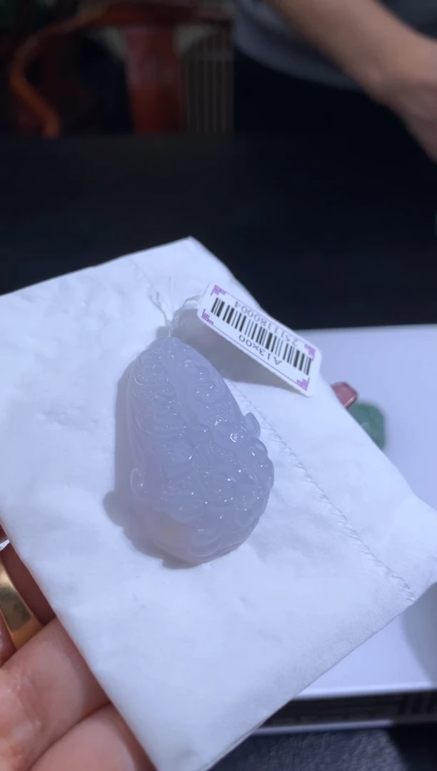 未镶嵌定制翡翠柯*玲翡翠