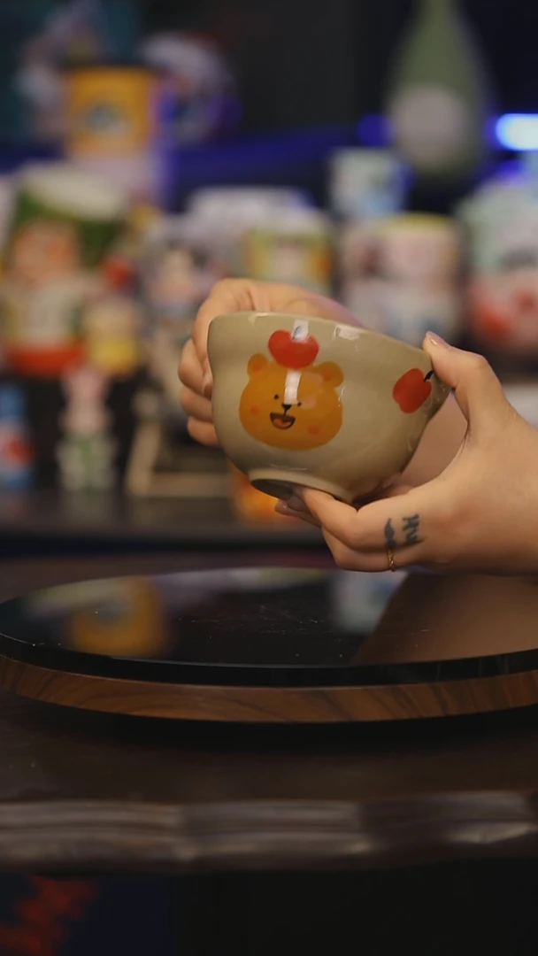 【闪购商品】摆件景德镇釉下彩绘设计师款式陶瓷