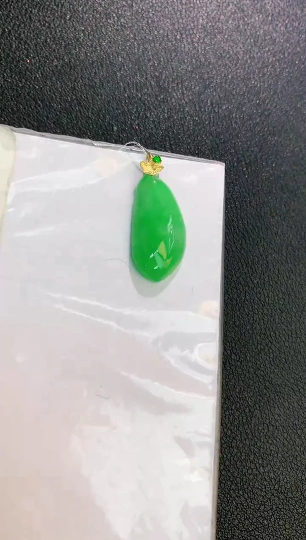 翡翠18K金镶嵌颈饰赠礼盒证书 珍珍