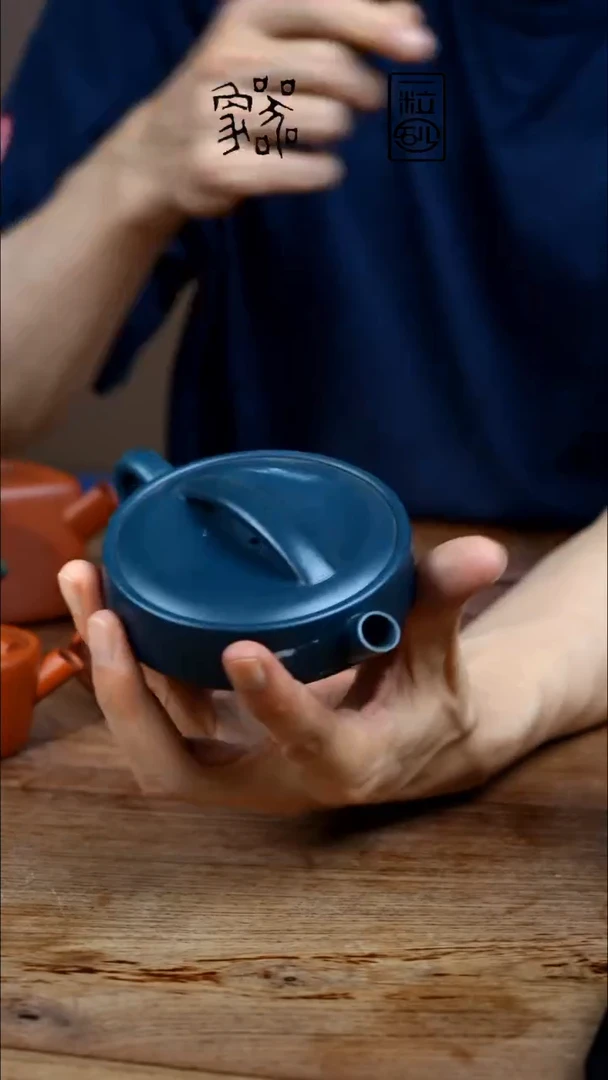 茶壶紫砂无*瑕蓝兔