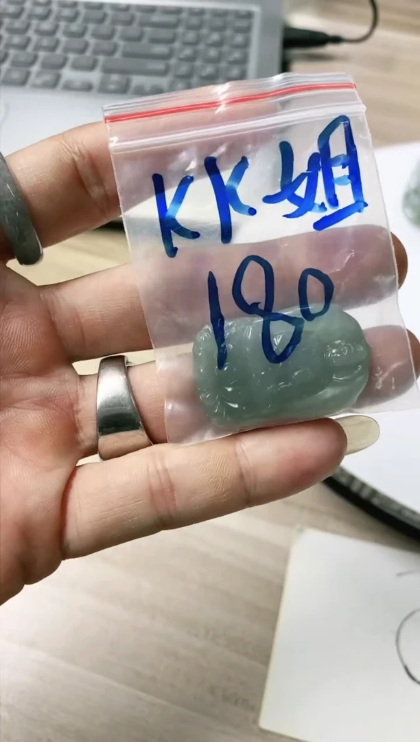 翡翠未镶嵌颈饰K*魁29天然缅甸翡翠A货分两单
