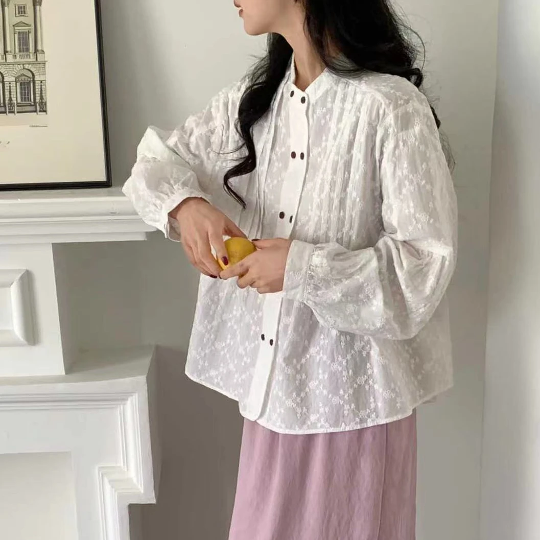 2025春装新款复古宽松百搭长袖圆领蕾丝衬衫