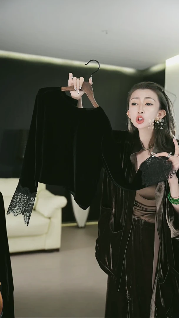 黑色衣服黑色衣服