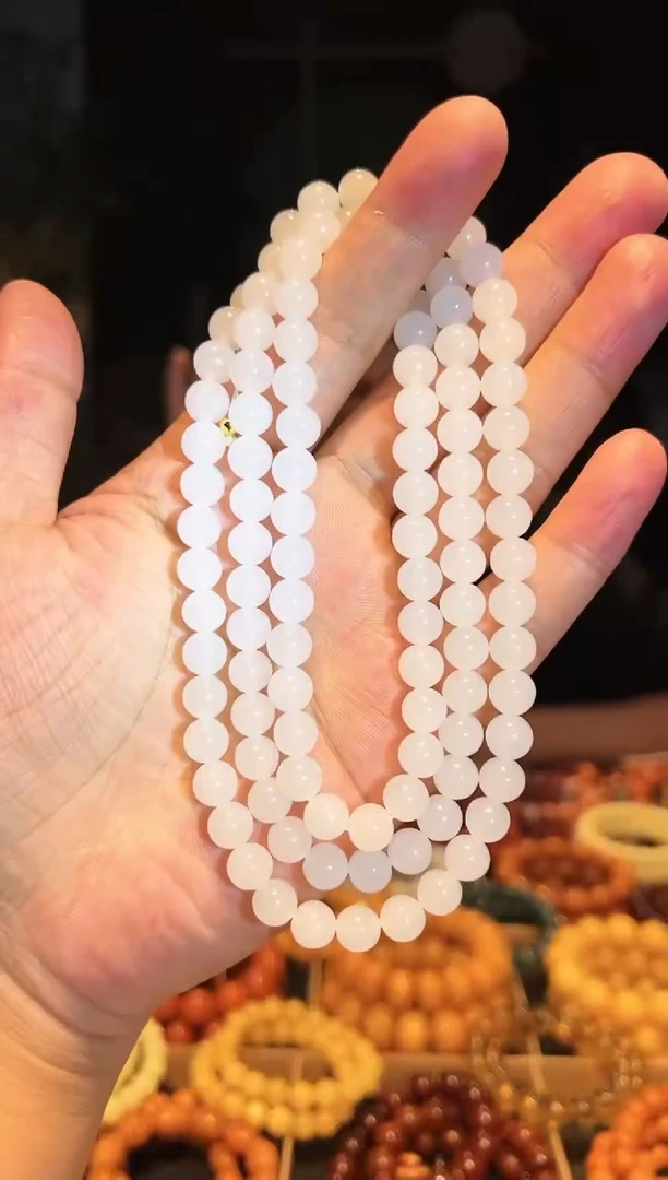 手串未镶嵌和田玉8+多圈