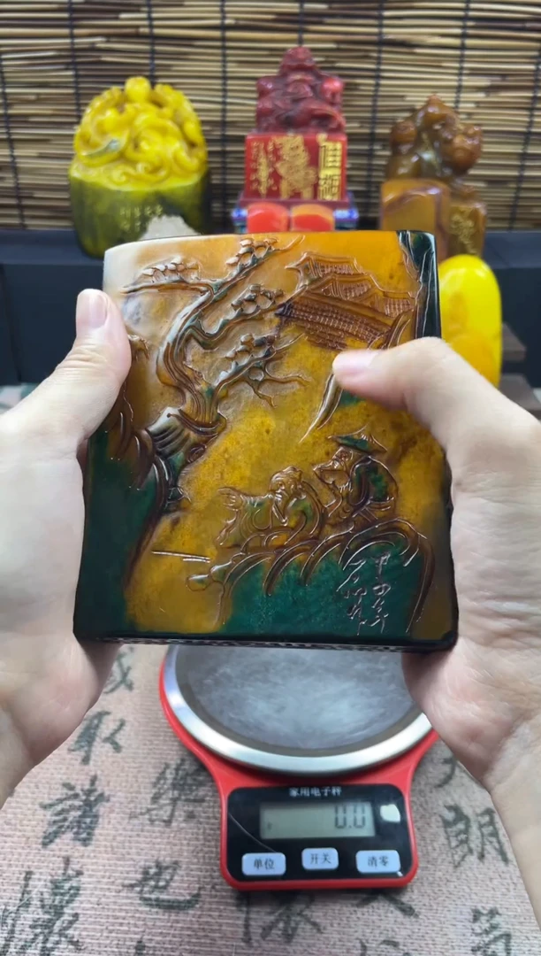 寿山石印石乌鸦皮大摆件